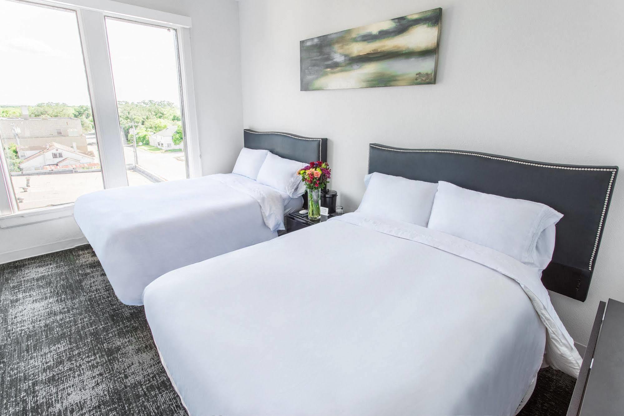 Park Plaza Hotel Seguin Eksteriør billede