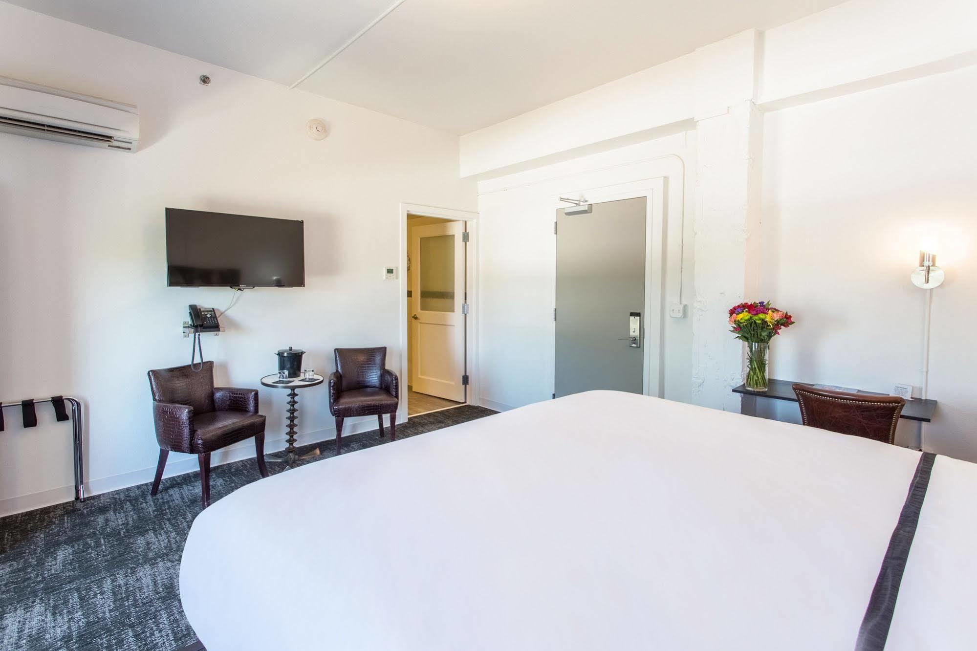 Park Plaza Hotel Seguin Eksteriør billede